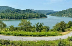 L39 Windward, Tazewell, TN 37879
