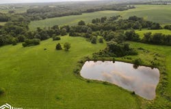 2641 Douds Rd., Libertyville, IA 52567