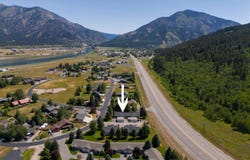 500 SNAKE RIVER Drive 2, Alpine, WY 83128
