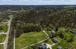 2435 US Route 60, Hurricane, WV 25526