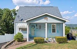 710 E Ascension Drive, West Mifflin, PA 15122