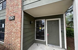 245 Bracewell Dr, Baton Rouge, LA 70815