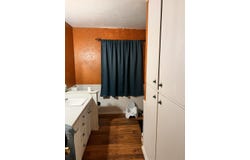 25 Crockett Dr, Tulia, TX 79088