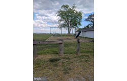 128 LONG POINT RD, STEVENSVILLE, MD 21666