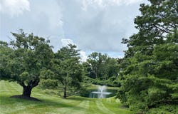 1525 Hampton Hall Drive, Chesterfield, MO 63017