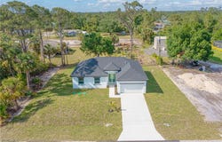 203 E 7th Street, Lehigh Acres, FL 33972