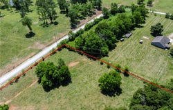 21222 W Big Springs Road, Gravette, AR 72736