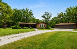 1801 Richton Road, Steger, IL 60475