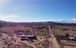 3 Sunflower Road, Joshua Tree, CA 92252
