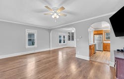 7018 37th Ave, Kenosha, WI 53142