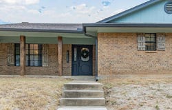 75 Delmore Drive, Hillsboro, TX 76645