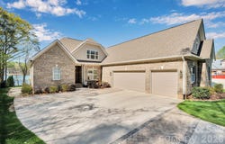 8318 Normandy Road, Denver, NC 28037