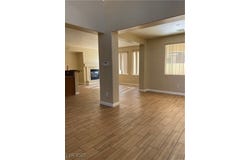 7439 S Pioneer Way, Las Vegas, NV 89113