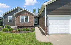 8613  EAGLES LANDING DR, Manhattan, KS 66502