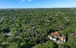 2 Chris CV, Austin, TX 78746