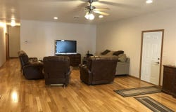 409 E Rose St, Elk Point, SD 57025