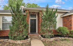7021 Longo Drive, The Colony, TX 75056