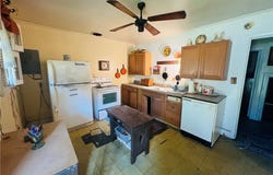 801 E 13th Street, Lumberton, NC 28358