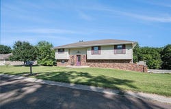 3 SE Terrace Lane, St Joseph, MO 64507