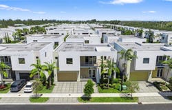7457 NW 101st Ave, Doral, FL 33178