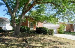 6905 Day Drive, Parma, OH 44129