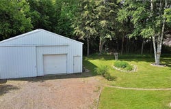 1005 E Superior Street, Isle, MN 56342