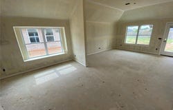 20667 Brush Creek Boulevard, Harrah, OK 73045