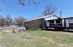 305 NE 3rd Street, Luther, OK 73054