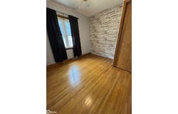 214 E Maple Street, Hubbard, IA 50122