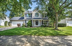 2573 Stonecreek Drive, Akron, OH 44320