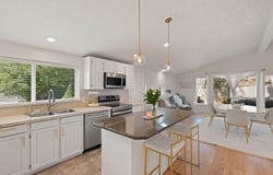 1109 W Yapoah Crater Drive, Sisters, OR 97759