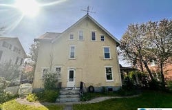 119 S Main Street, Coopersburg Boro, PA 18036
