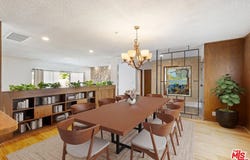 6951 Atoll Ave, North Hollywood, CA 91605