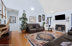 5400 Highpoint Dr, Crestwood, KY 40014
