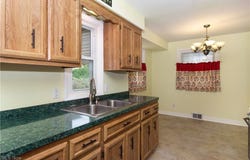 3307 Dellwood, Parma, OH 44134