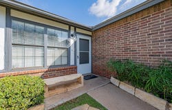 902 Howard Dr, Midland, TX 79703