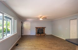 420 NW ELIZABETH AVE, Winston, OR 97496