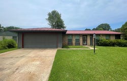 103 Thames Court, Idabel, OK 74745