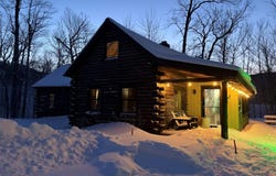 6 Snowflake Lane, Winhall, VT 05340