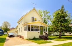 311 S Hamlin St, Shawano, WI 54166