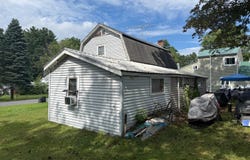 409 Progress Rd, Gloversville, NY 12078