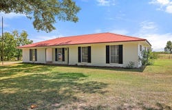 439 New Hope Rd, Mount Olive, MS 39119