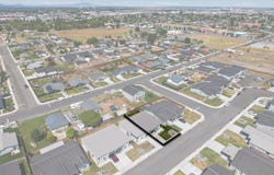 412 Whitefish Ln, Pasco, WA 99301