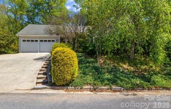 132 Fox Cross Drive, Brevard, NC 28712