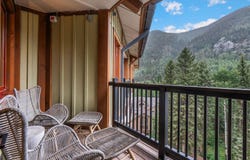 116 Sutton Place, Taos Ski Valley, NM 87525