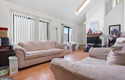 3322 WINDERMERE DRIVE, BUSHKILL, PA 18324