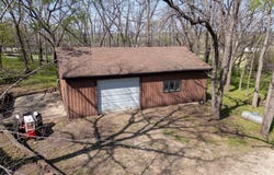 2057 E 1400 Road, Lawrence, KS 66044