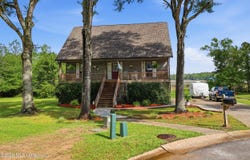 5513 Sioux Drive, Ocean Springs, MS 39564