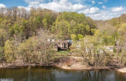 1820 EASTON ROAD, KINTNERSVILLE, PA 18930