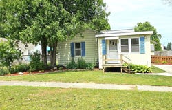 109 W WOODROW STREET, FREMONT, MI 49412
